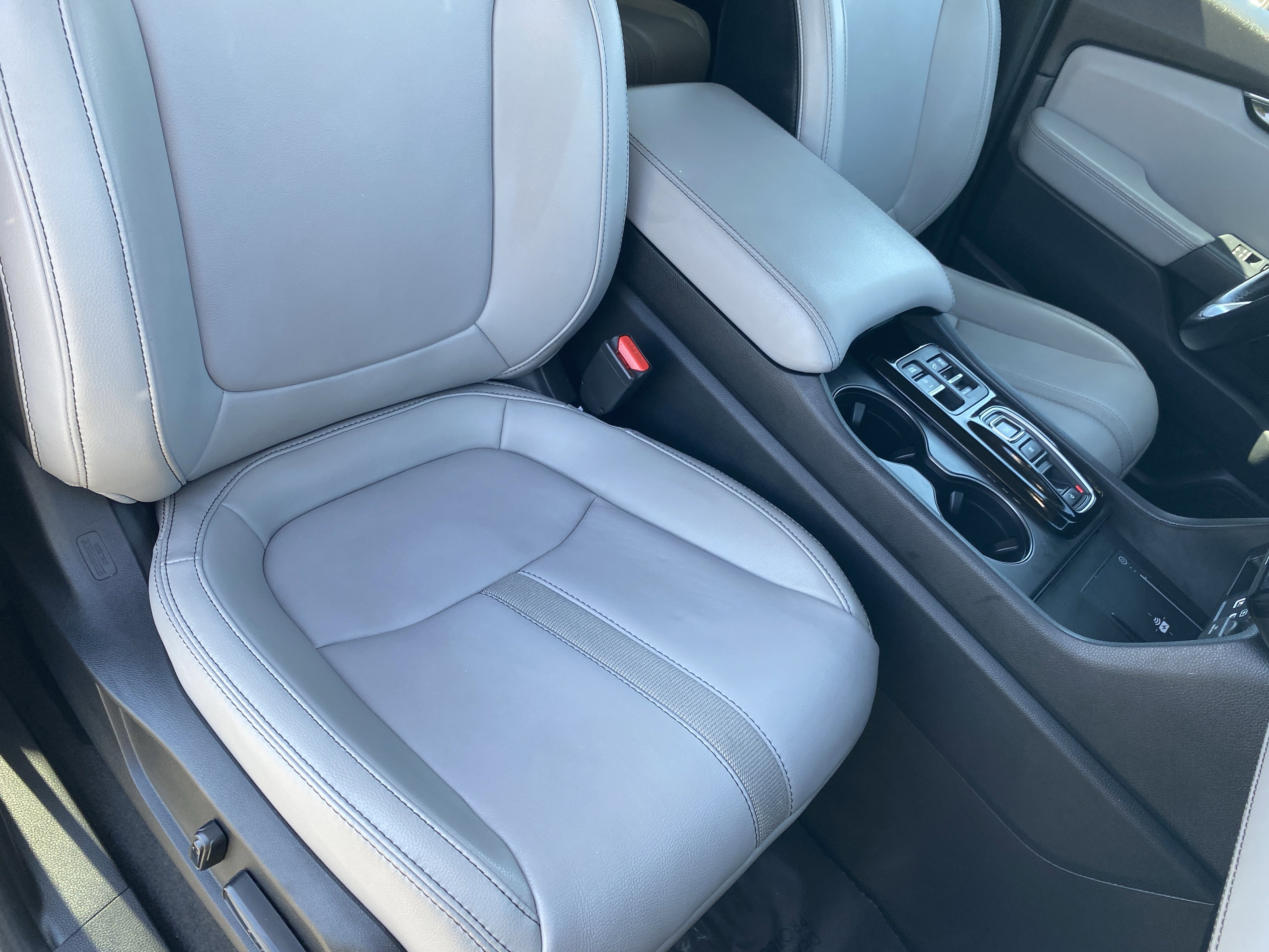 Certified 2025 Honda Pilot EX-L image 8