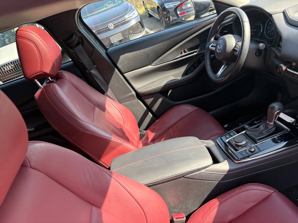 Certified 2023 MAZDA CX-30 AWD 2.5 S w/ Preferred Package image 32