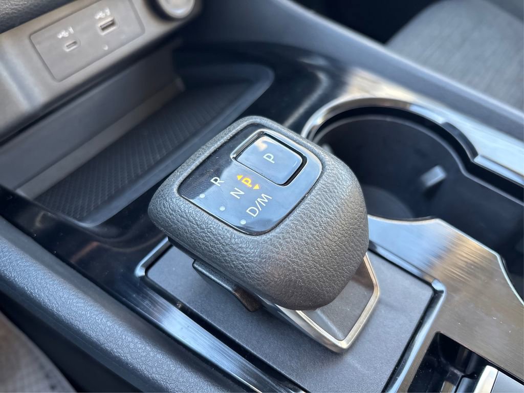 Used 2021 Nissan Rogue SV image 31