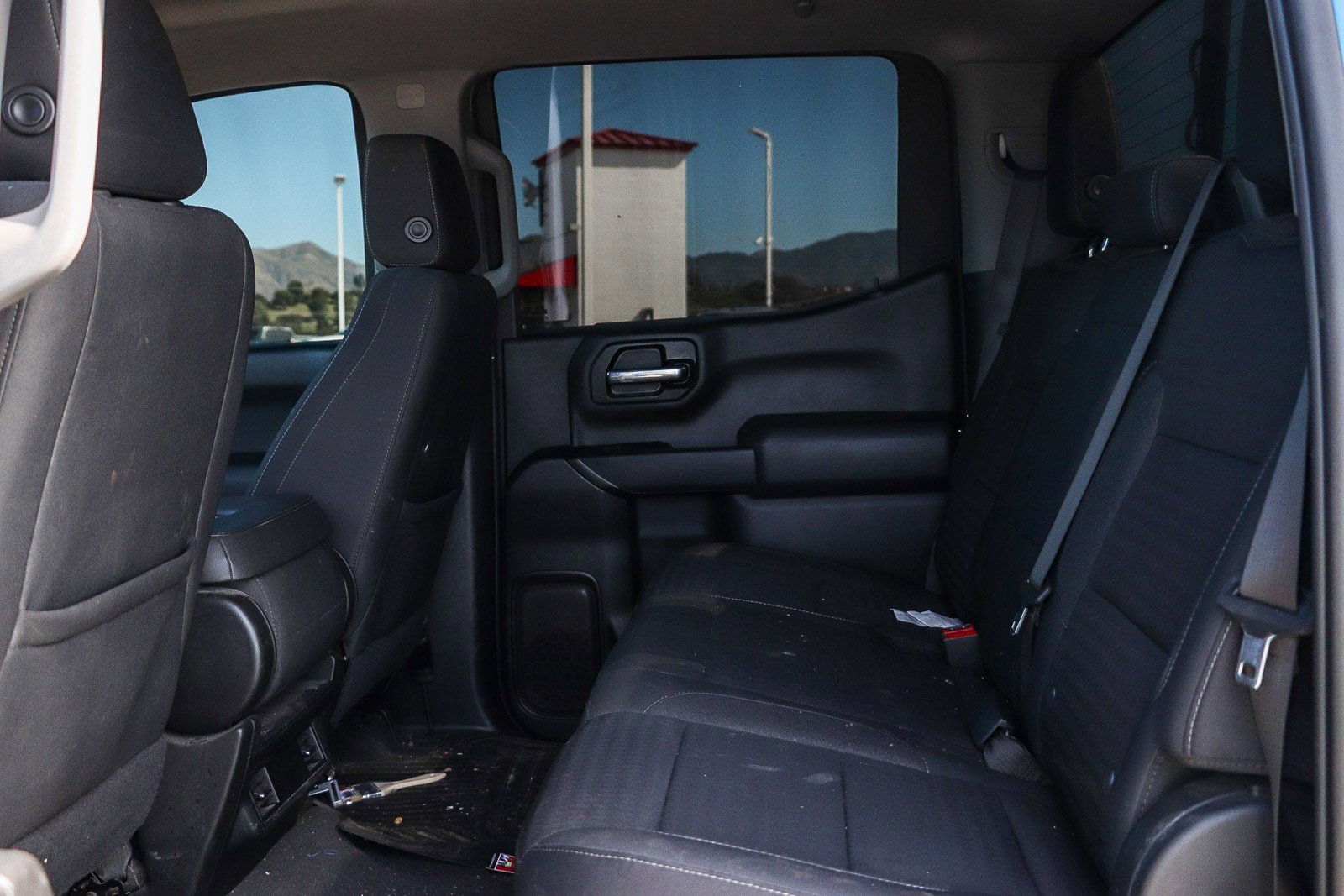 Used 2023 Chevrolet Silverado 1500 Custom AWD/4WD image 19