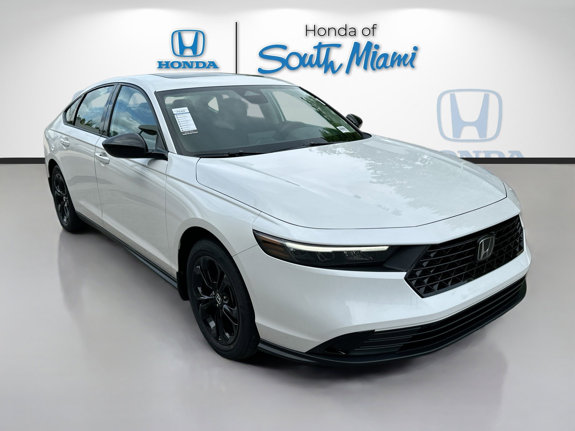 New 2025 Honda Accord SE image 1
