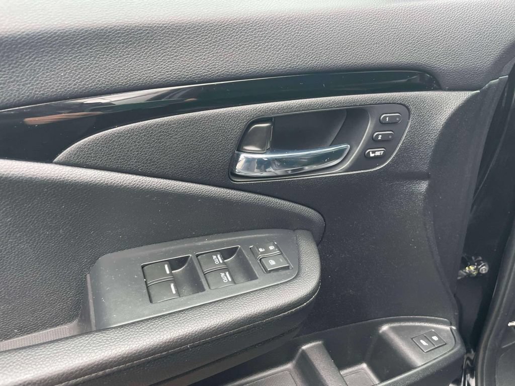 Certified 2021 Honda Passport Touring image 18
