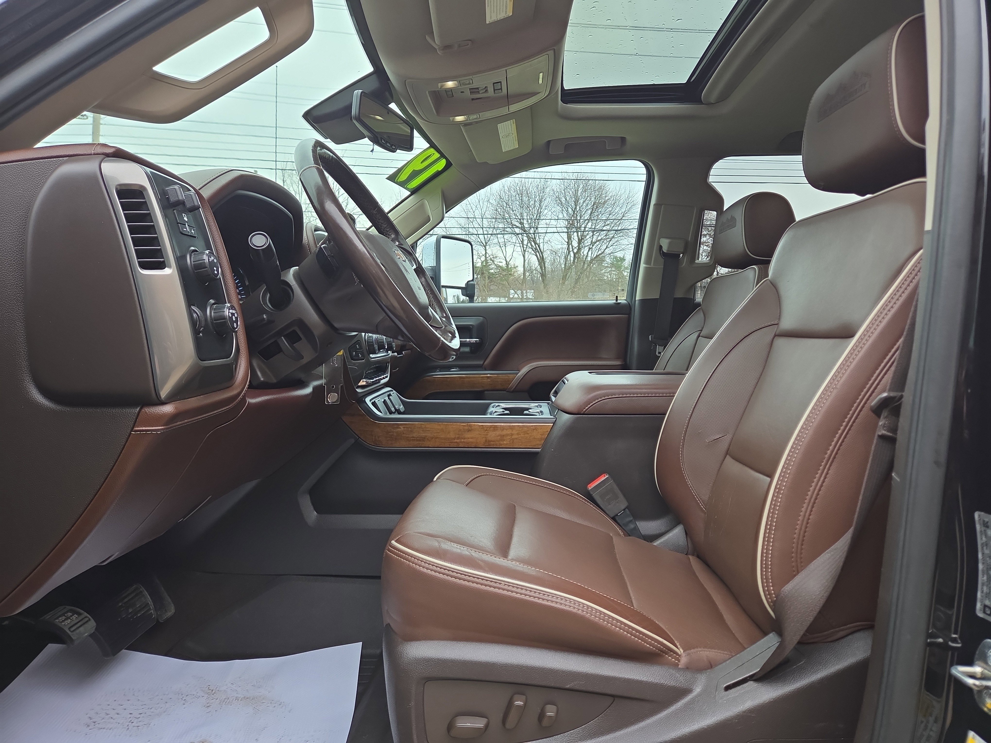 Used 2019 Chevrolet Silverado 3500 High Country w/ Duramax Plus Package image 12