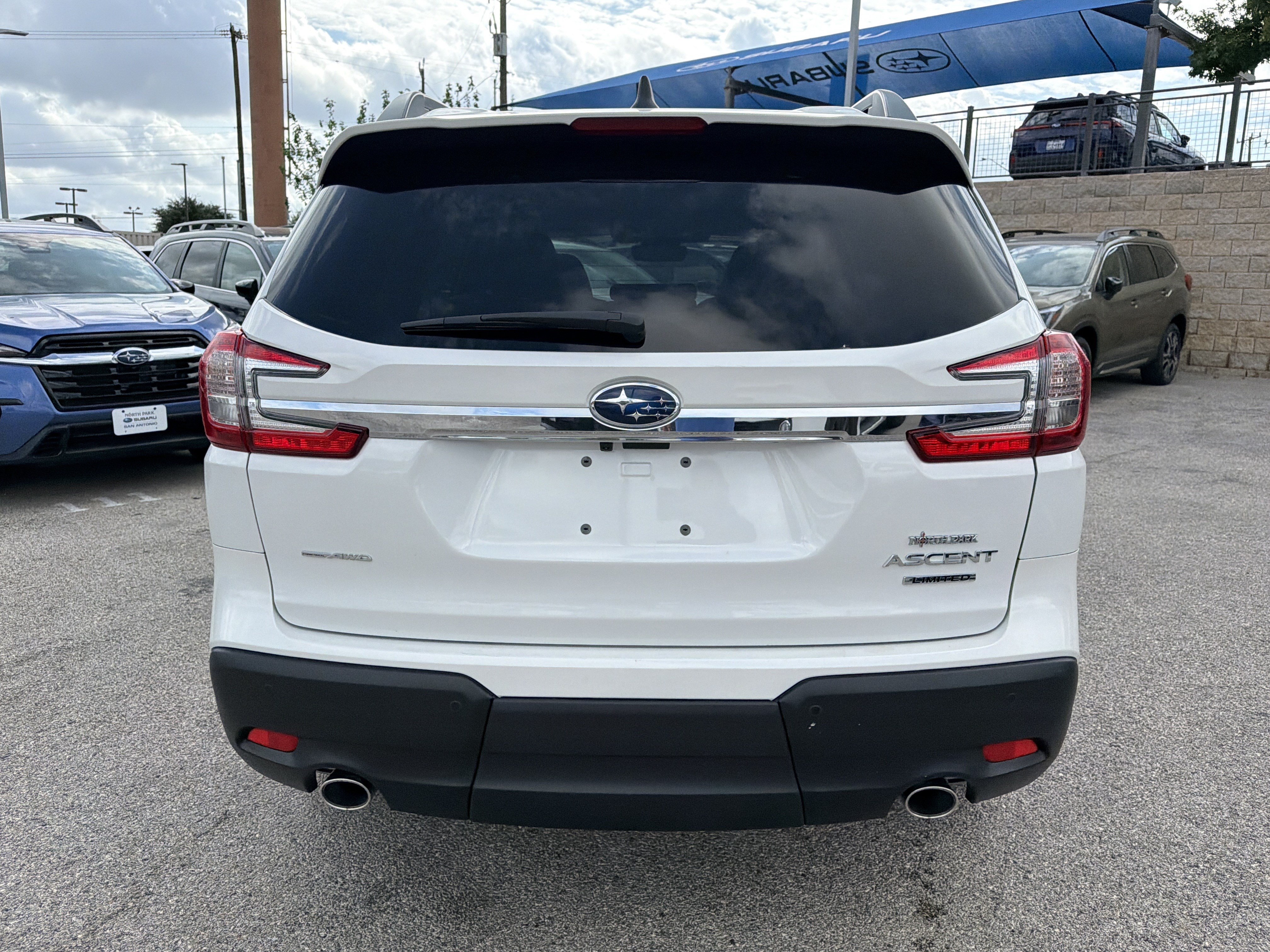 New 2027 Subaru Ascent Limited AWD/4WD image 4