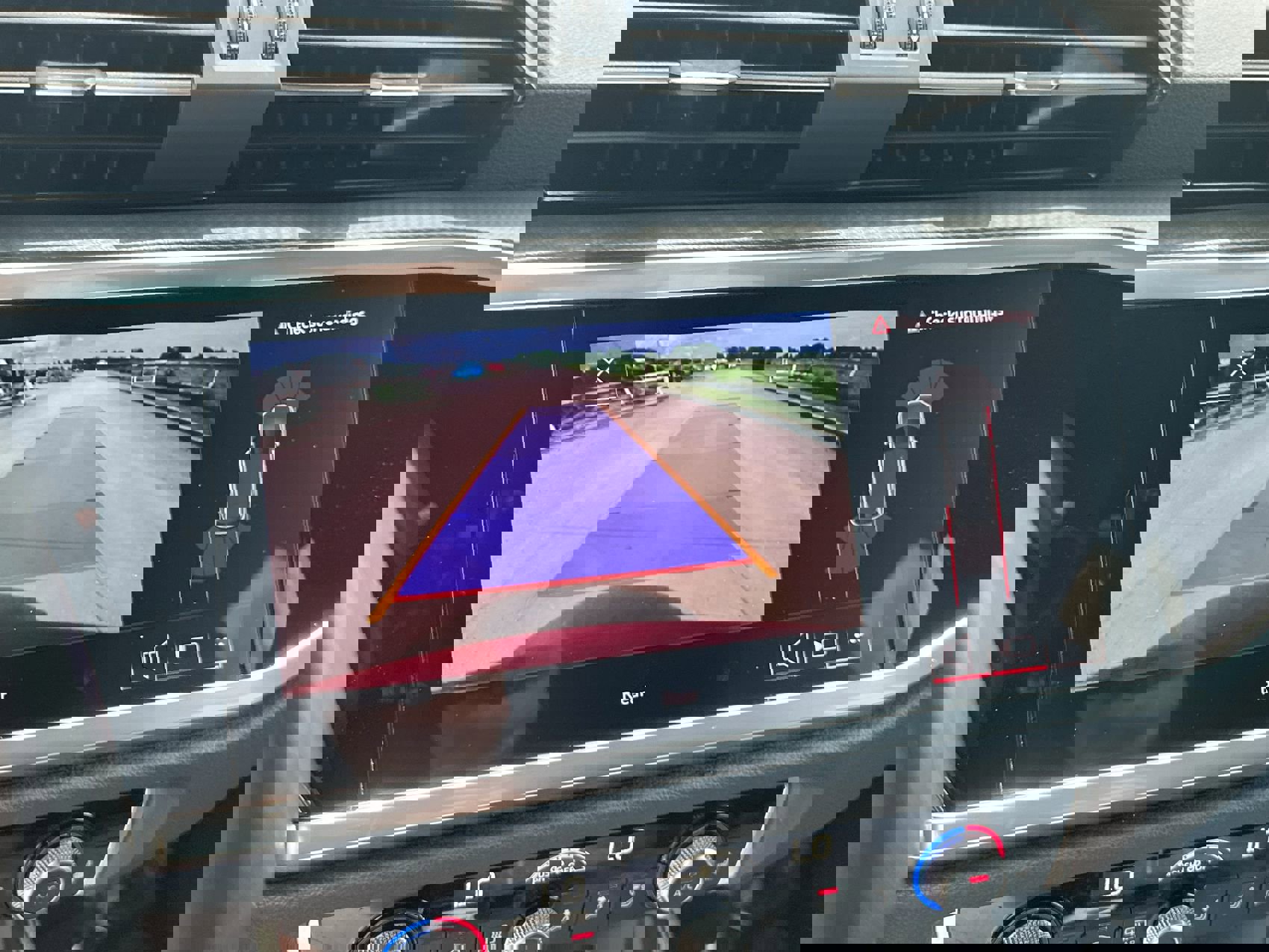 Used 2023 Audi Q3 2.0T Premium image 17