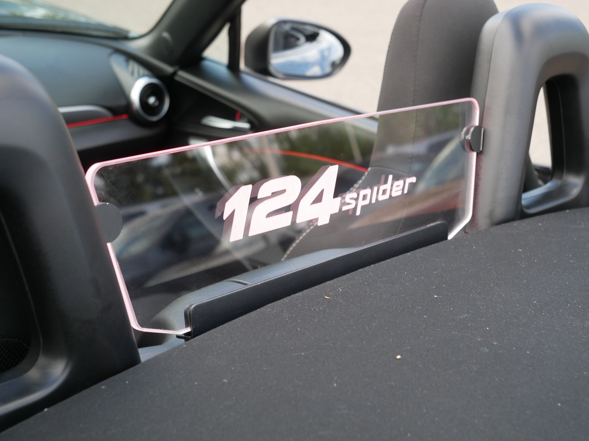 Used 2017 FIAT 124 Spider Classica RWD image 32