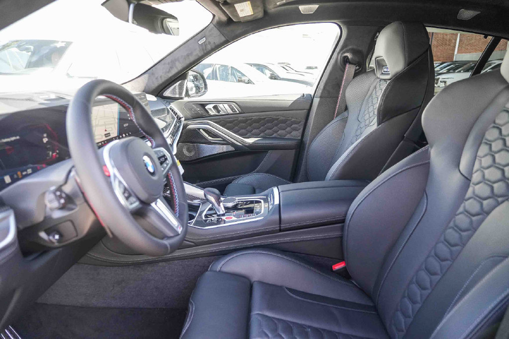 New 2027 BMW X6 M Competition w/ Executive Package AWD/4WD image 18