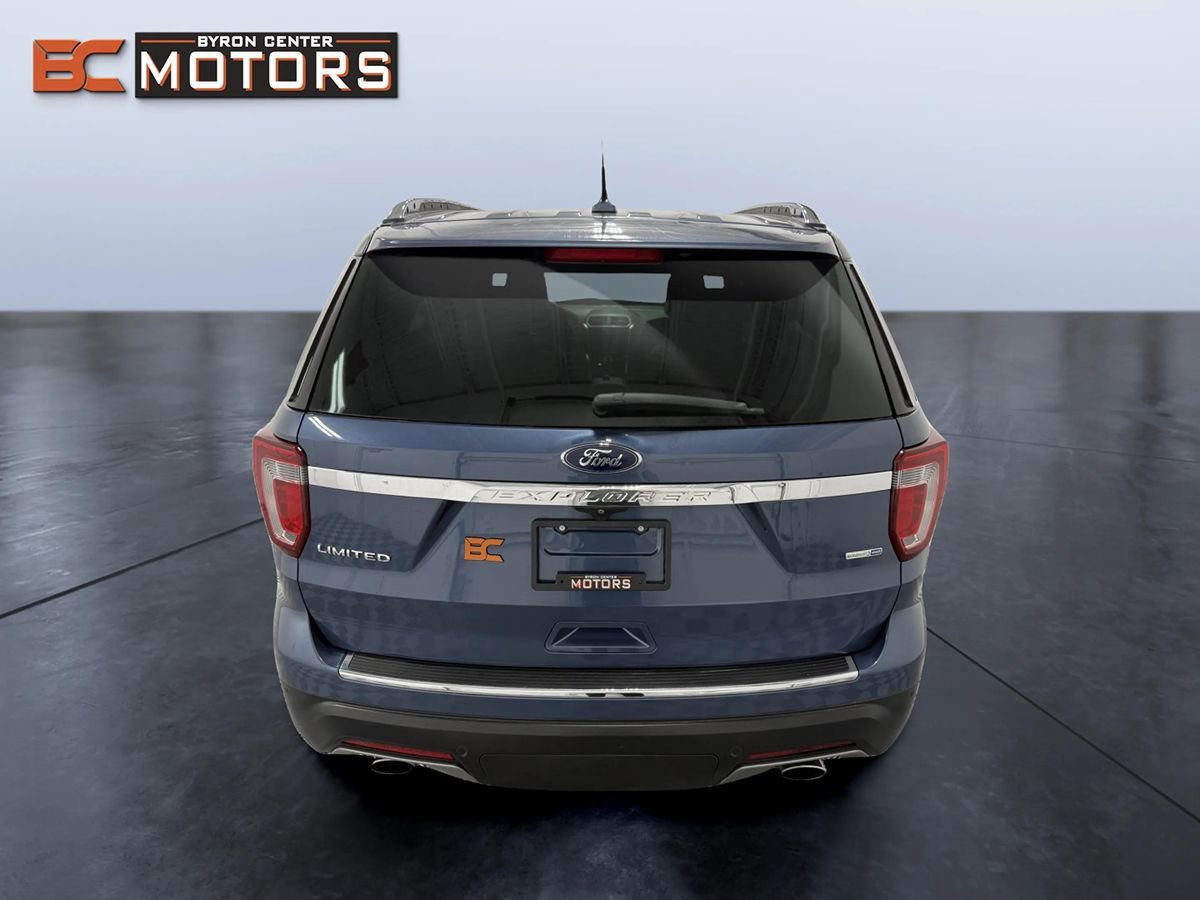 Used 2018 Ford Explorer Limited AWD/4WD image 5