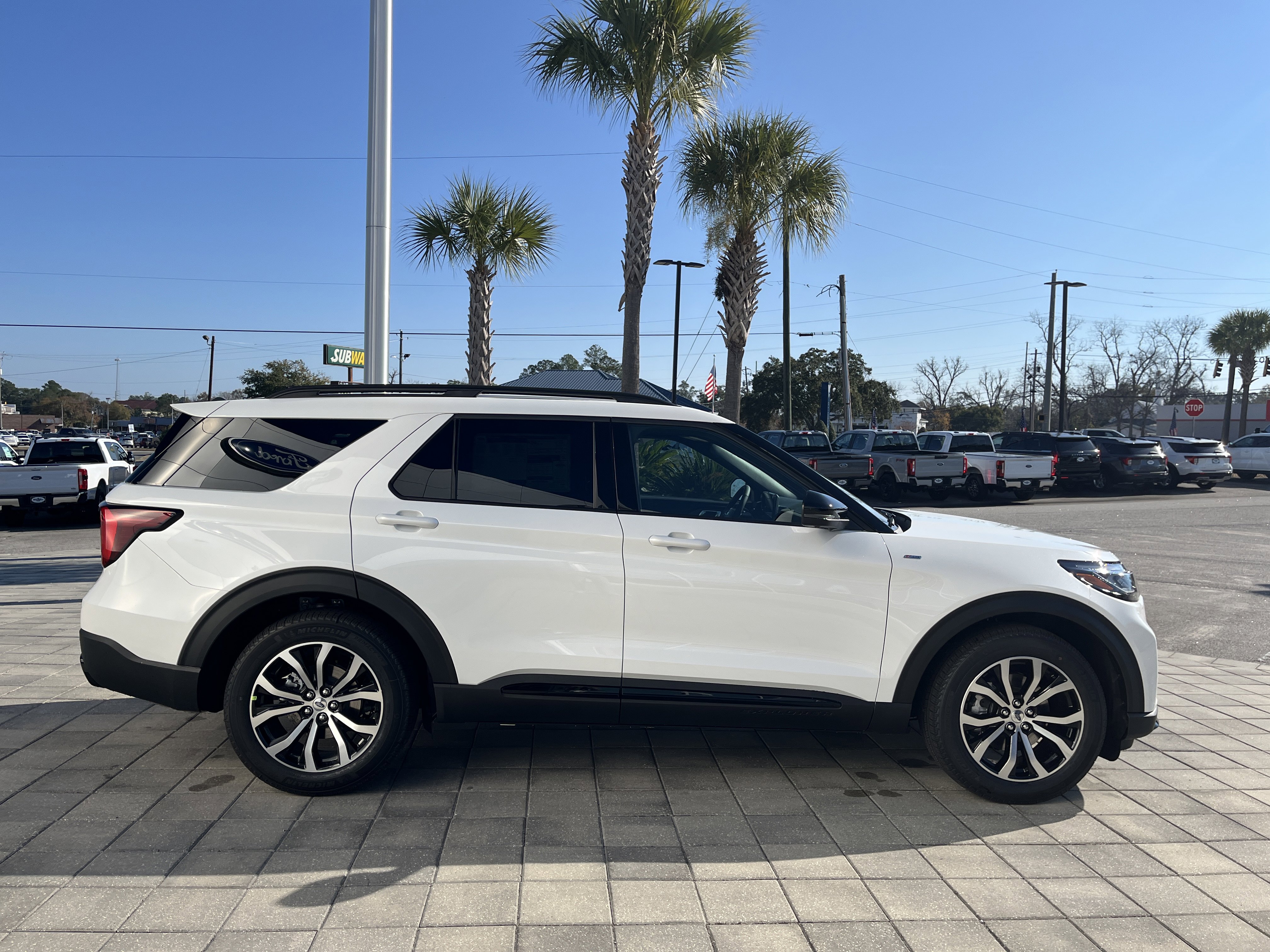 New 2026 Ford Explorer ST-Line w/ Premium Package image 7