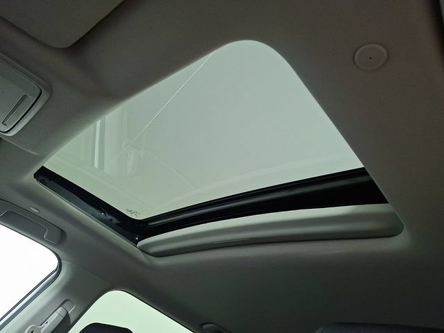 Used 2024 Honda CR-V EX image 16