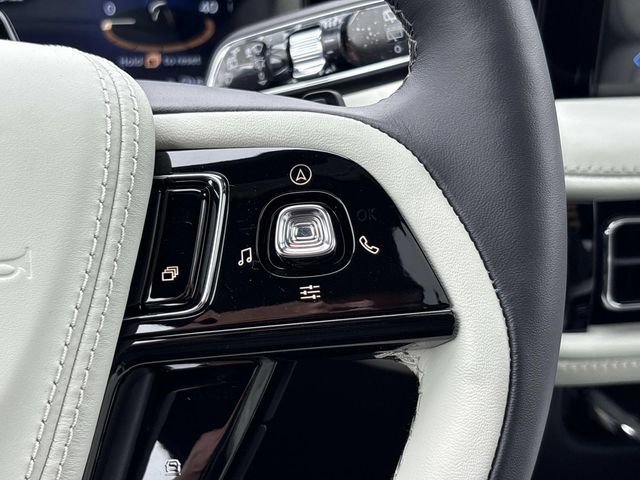 New 2026 Lincoln Aviator Black Label w/ Dynamic Handling Package AWD/4WD image 27