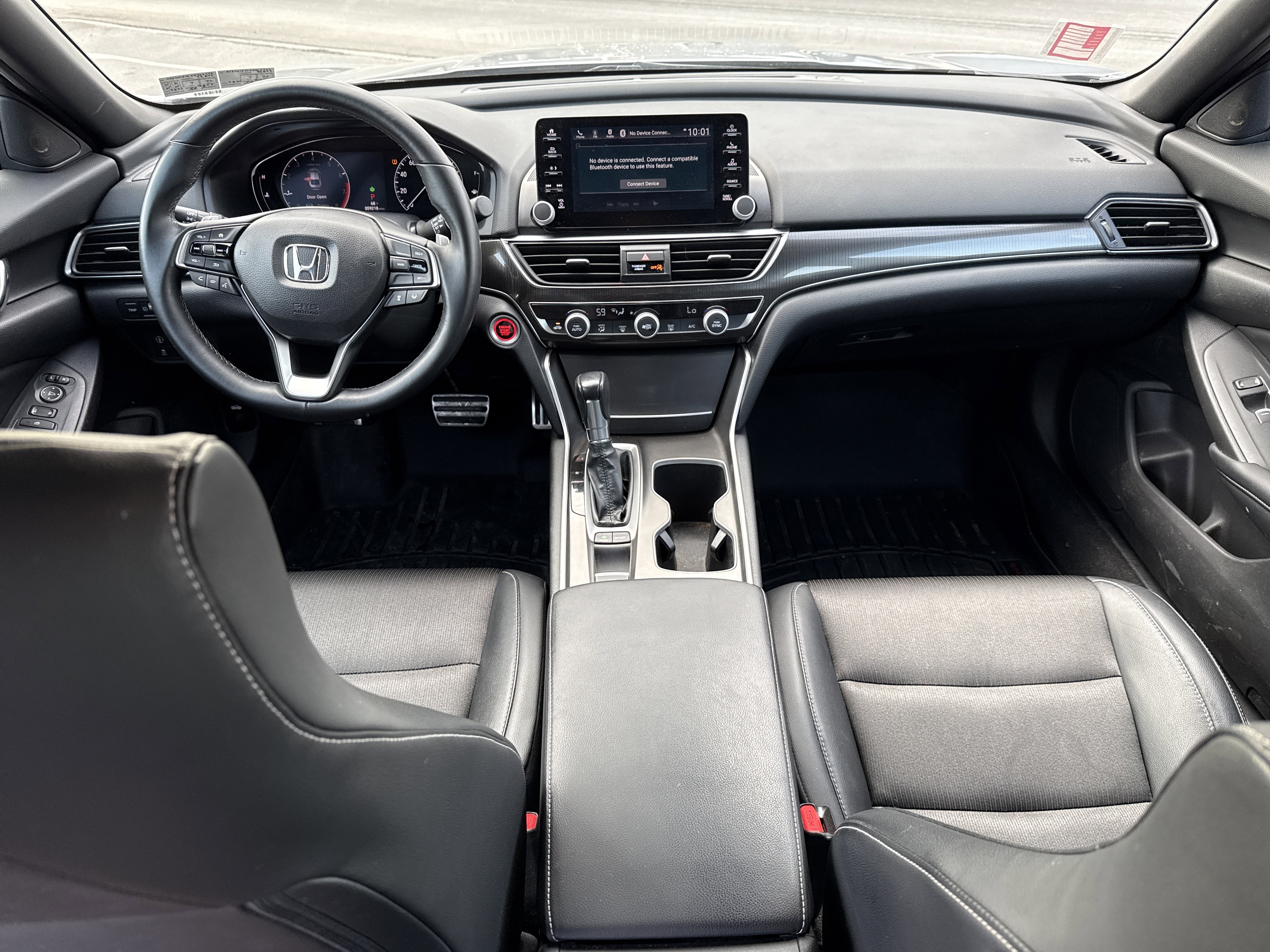 Used 2018 Honda Accord Sport image 14