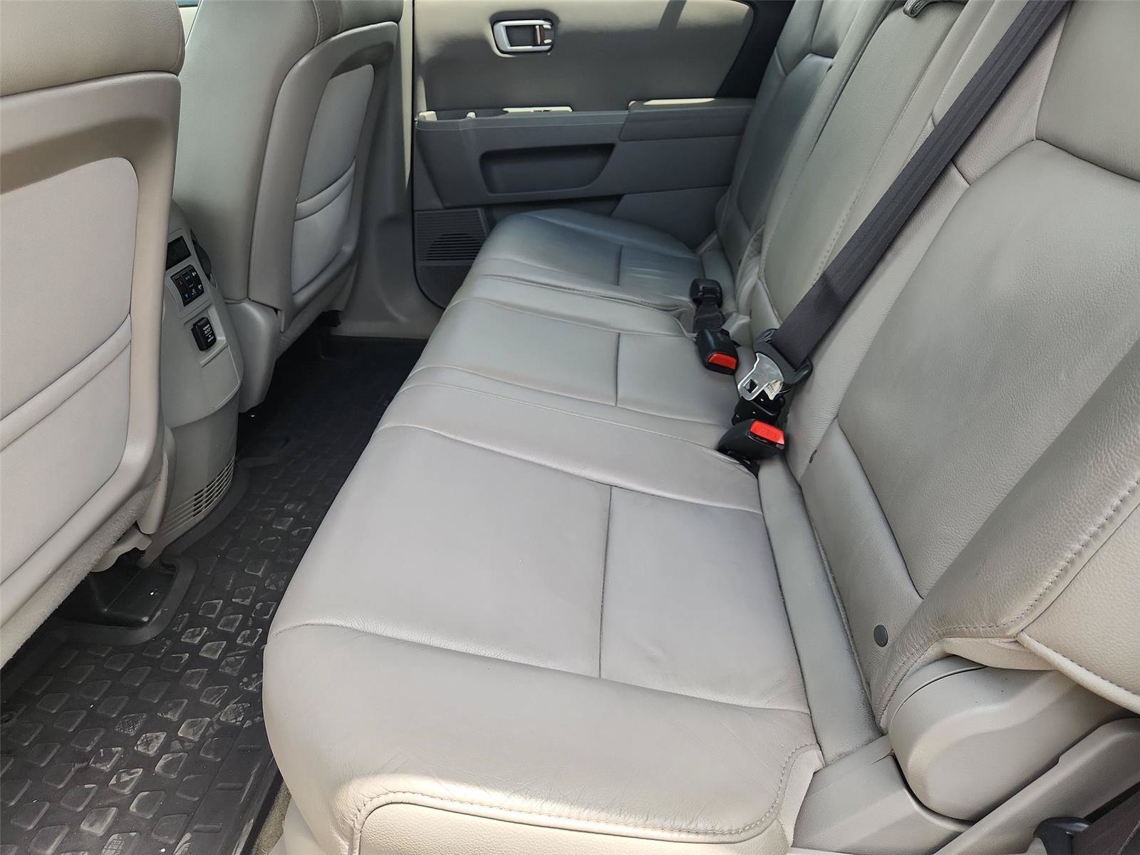 Used 2015 Honda Pilot EX-L image 23
