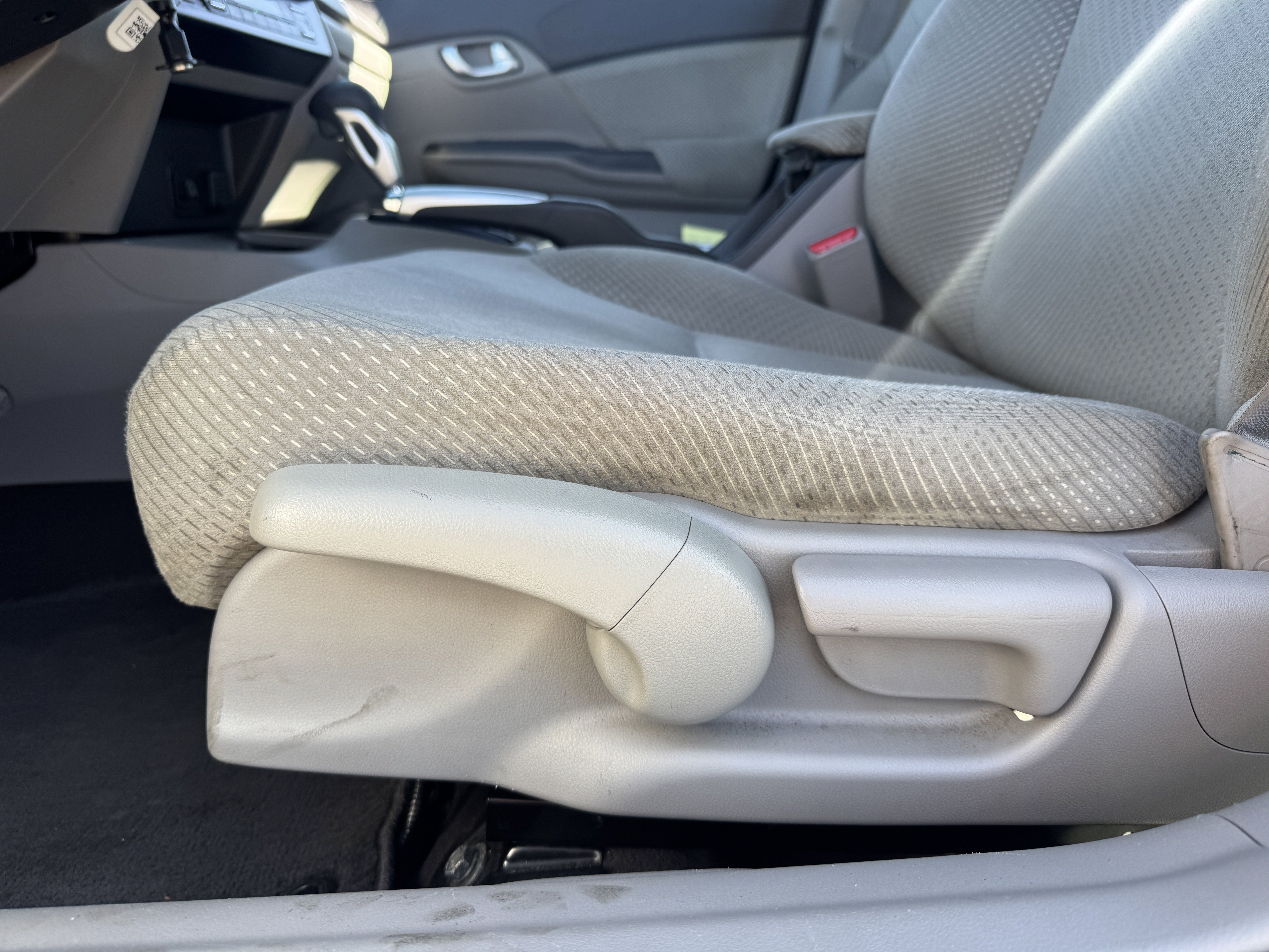 Used 2012 Honda Civic Hybrid Sedan image 11