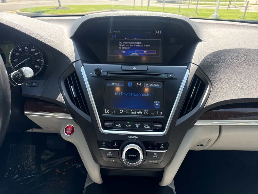 Used 2017 Acura MDX w/ Technology Package AWD/4WD image 18