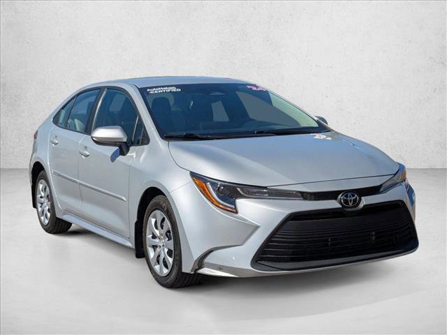 Used 2024 Toyota Corolla LE image 3