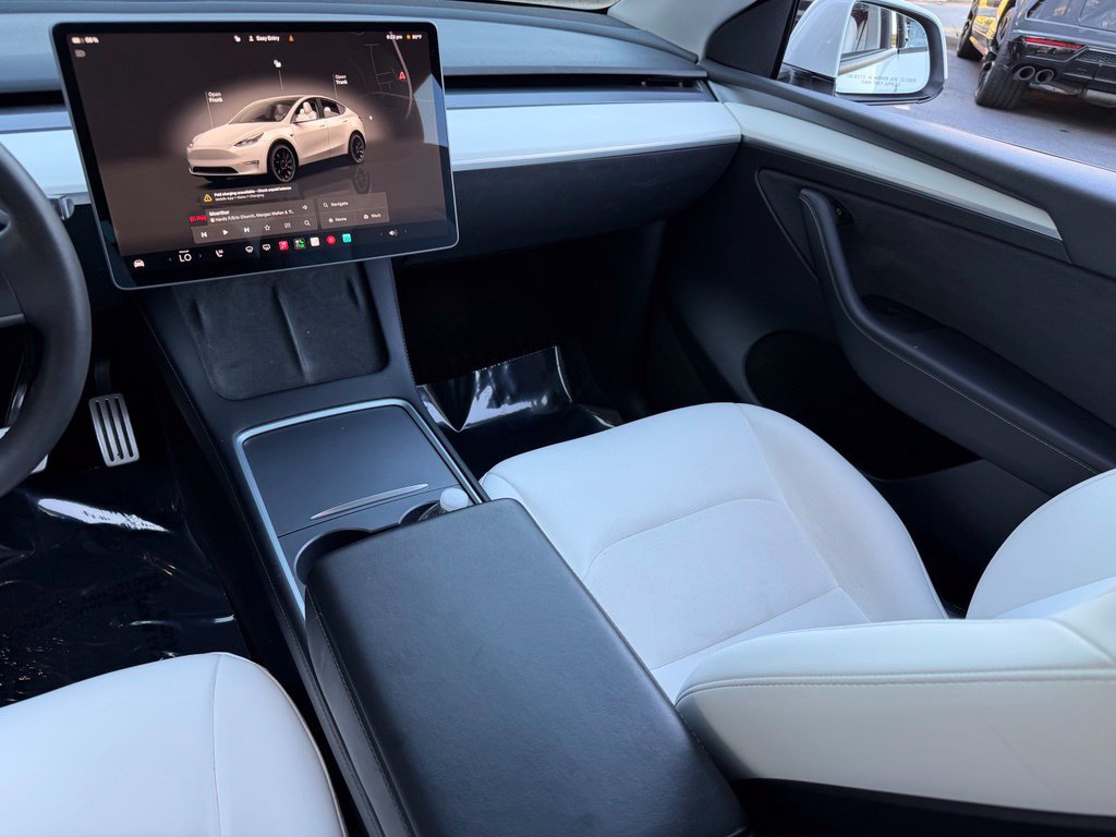 Used 2022 Tesla Model Y Performance AWD/4WD image 42