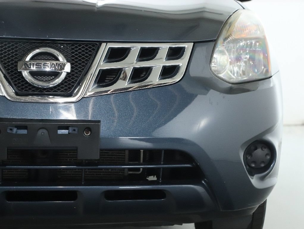Used 2014 Nissan Rogue S w/ Convenience Package AWD/4WD image 8