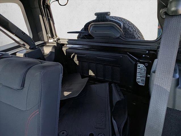 Used 2021 Jeep Wrangler Unlimited Rubicon image 17