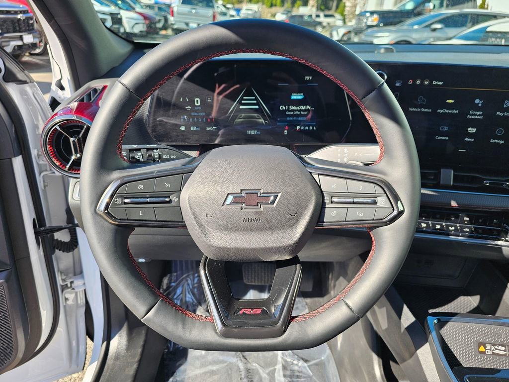 Used 2025 Chevrolet Equinox RS w/ Safety and Technology Package image 25