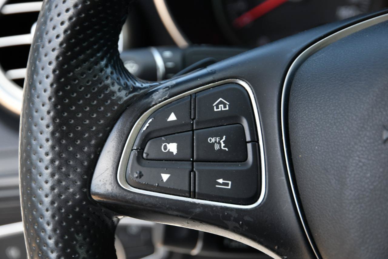Used 2017 Mercedes-Benz C 300 Coupe image 9
