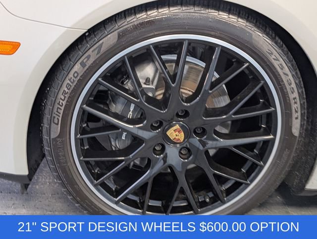 Used 2023 Porsche Panamera Platinum Edition RWD image 4