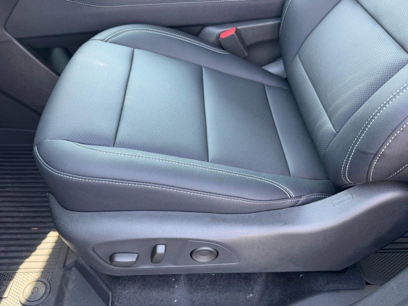 New 2026 Chevrolet Traverse LT w/ Driver Confidence Package image 34