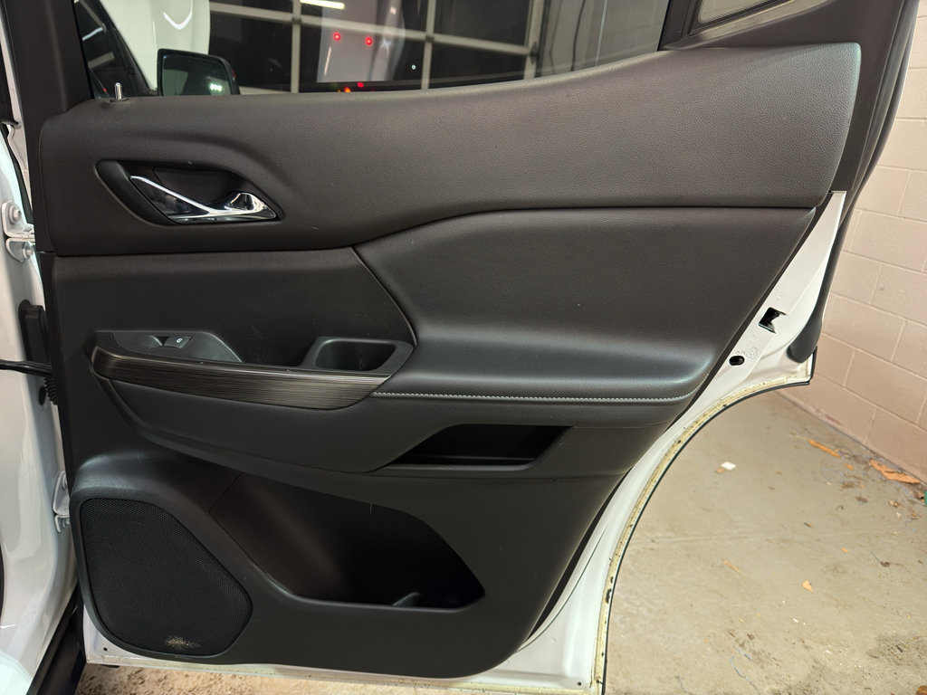 Used 2019 GMC Acadia SLT w/ Black Edition AWD/4WD image 26