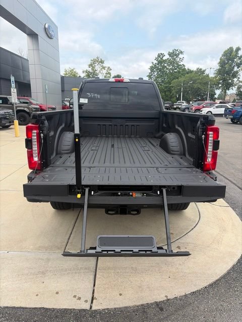 New 2026 Ford F350 Lariat AWD/4WD image 16