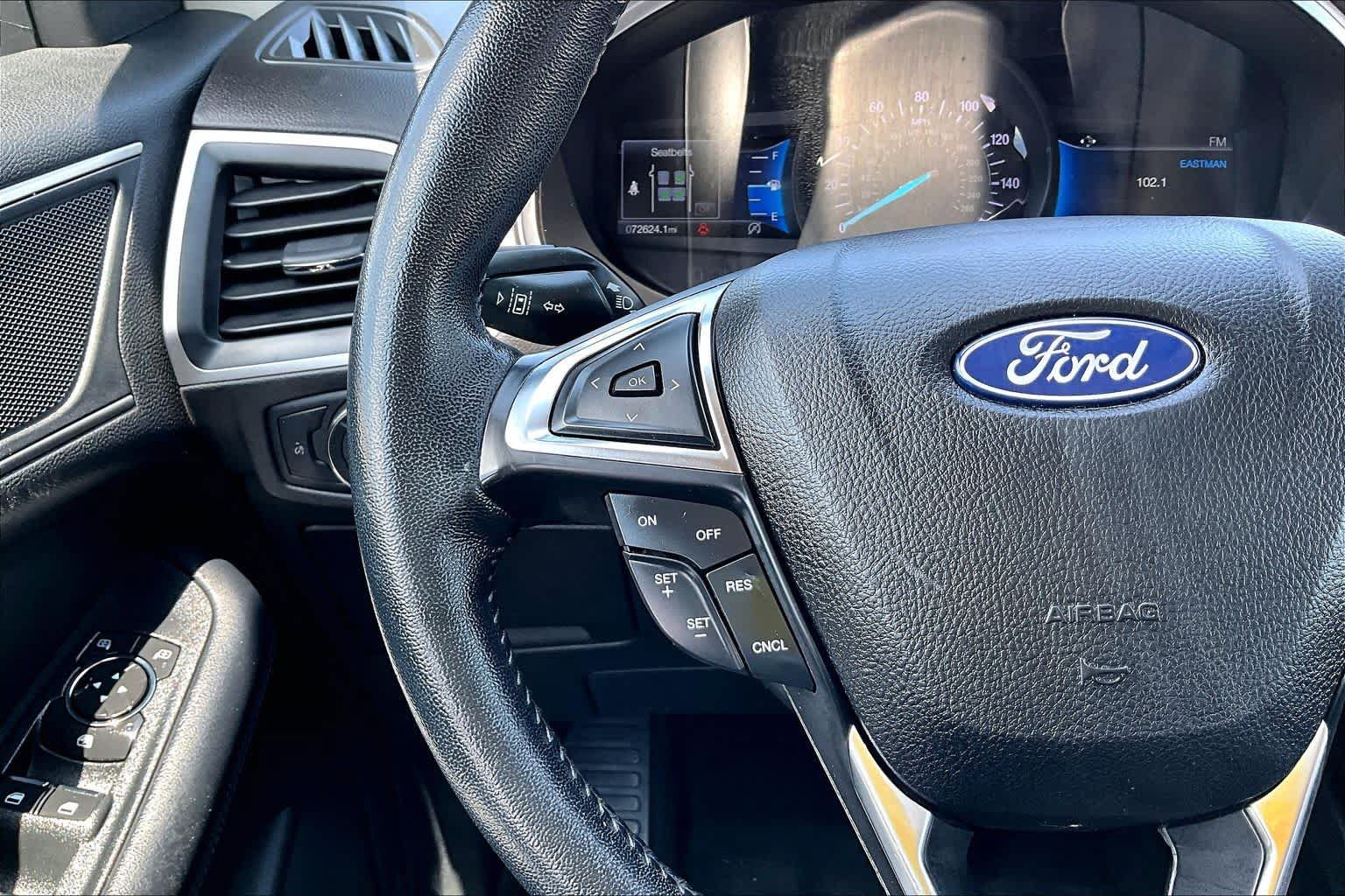 Used 2022 Ford Edge SEL AWD/4WD image 24
