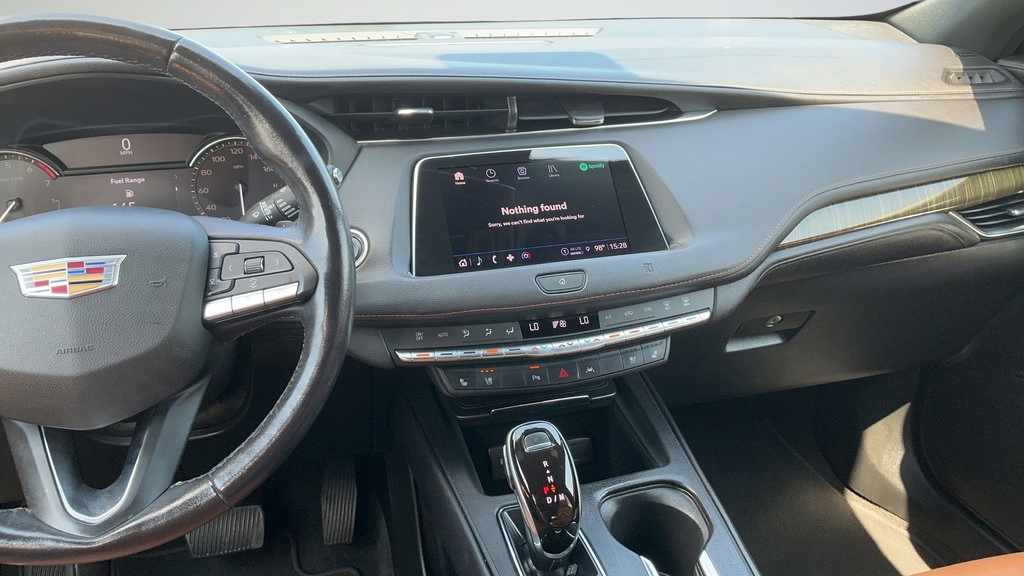 Used 2021 Cadillac XT4 Premium Luxury FWD image 5