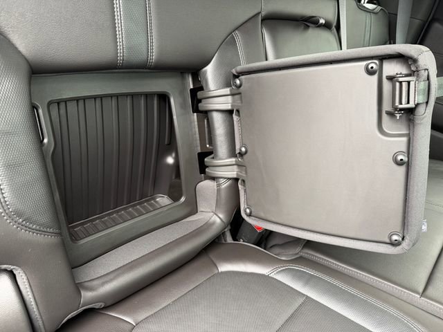 Used 2019 Chevrolet Silverado 1500 High Country image 41