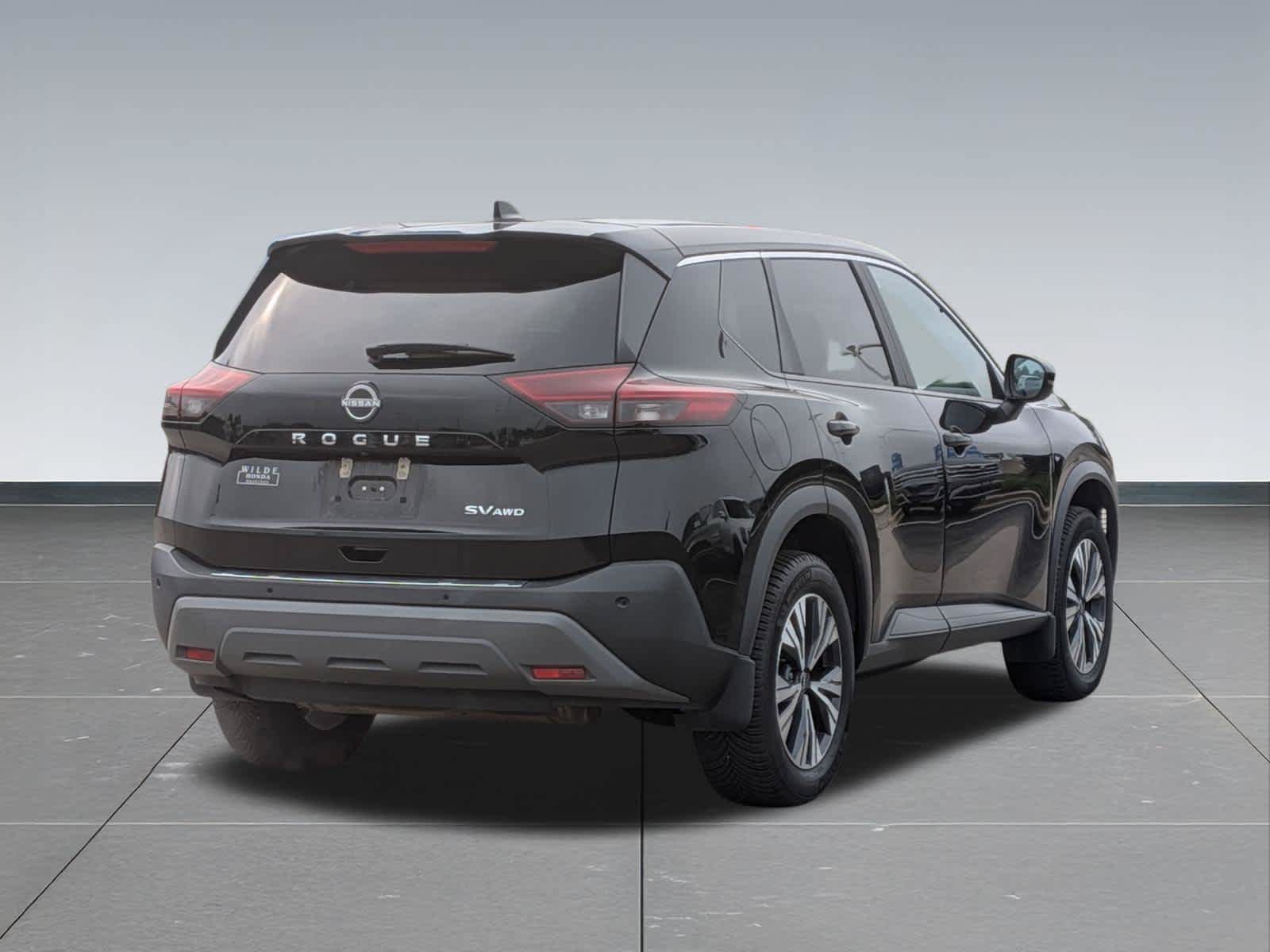 Used 2023 Nissan Rogue SV AWD/4WD image 6