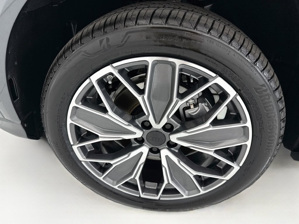 New 2026 Audi Q5 Premium AWD/4WD image 30