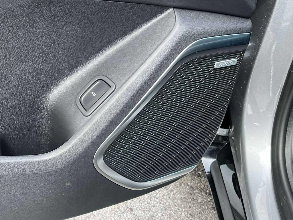 Certified 2026 Buick Enclave Sport Touring w/ Power Package FWD image 28
