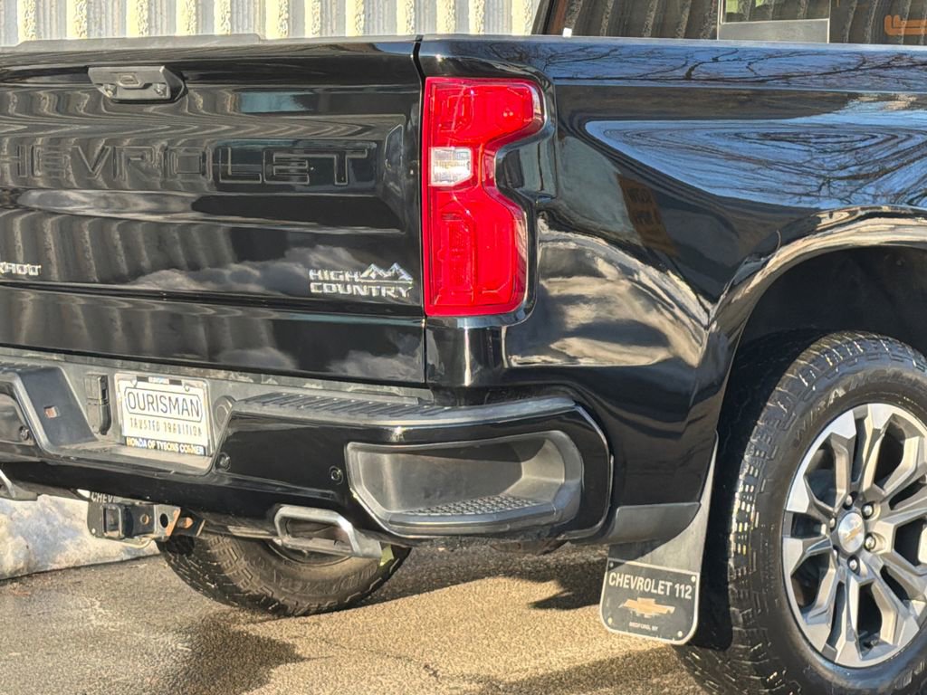 Used 2023 Chevrolet Silverado 1500 High Country image 8