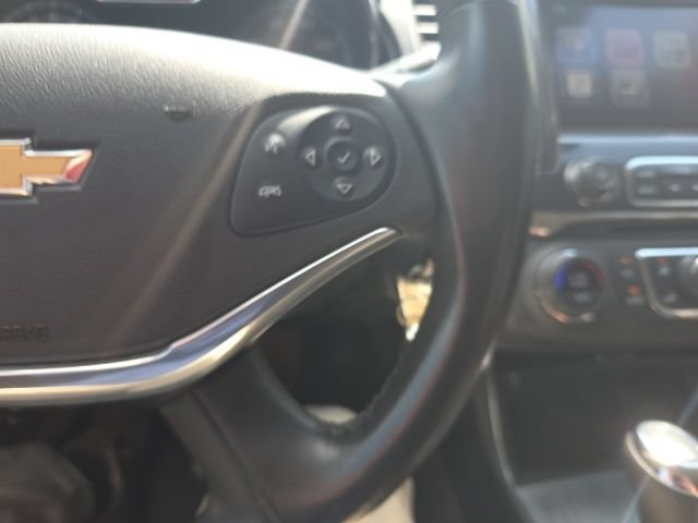 Used 2014 Chevrolet Impala LT w/ Premium Seating Package FWD image 17
