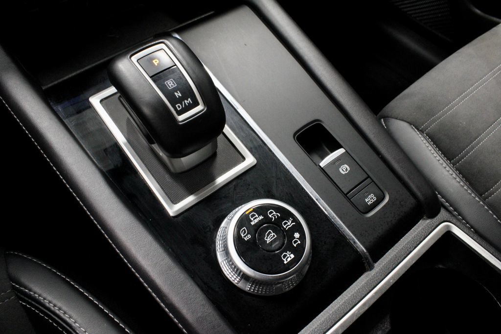 Used 2024 Mitsubishi Outlander SE AWD/4WD image 30