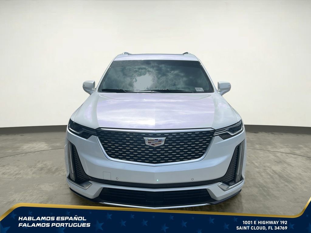 Used 2023 Cadillac XT6 Premium Luxury w/ Technology Package FWD image 9