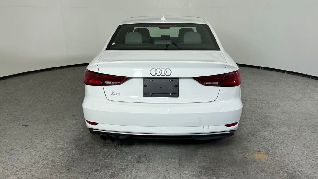 Used 2018 Audi A3 2.0T Premium image 4