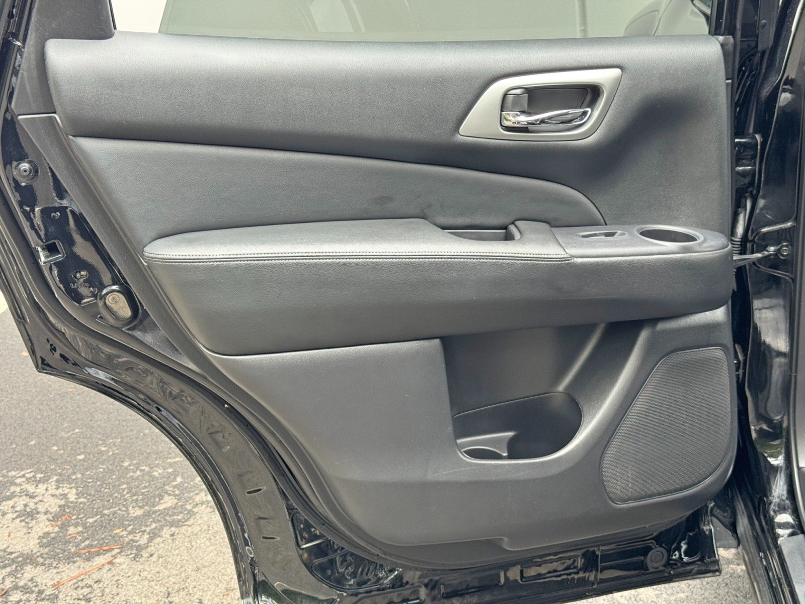 Used 2019 Nissan Pathfinder SV FWD image 38