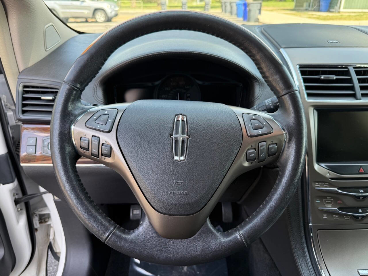 Used 2015 Lincoln MKX AWD w/ Equipment Group 102A image 21