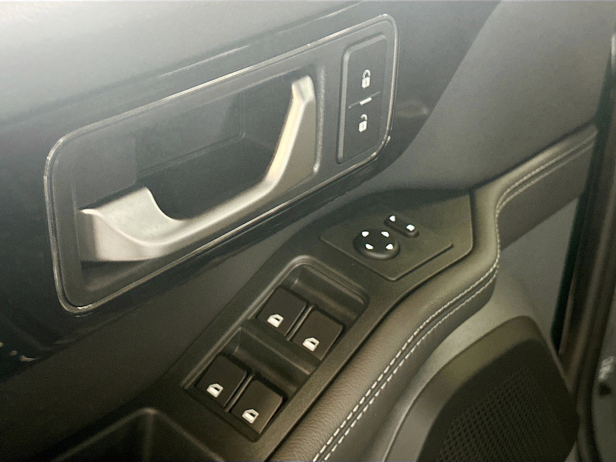 New 2025 INEOS Grenadier Station Wagon AWD/4WD image 18