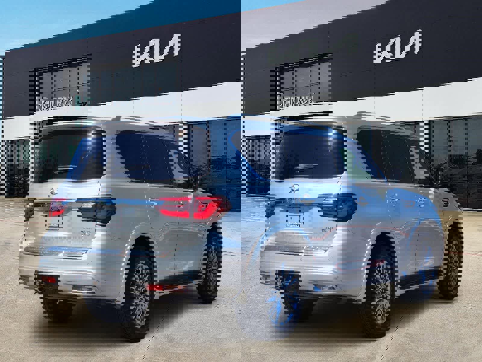 Used 2019 INFINITI QX80 Luxe image 5