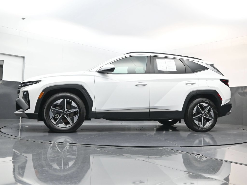 Certified 2025 Hyundai Tucson SEL FWD image 27