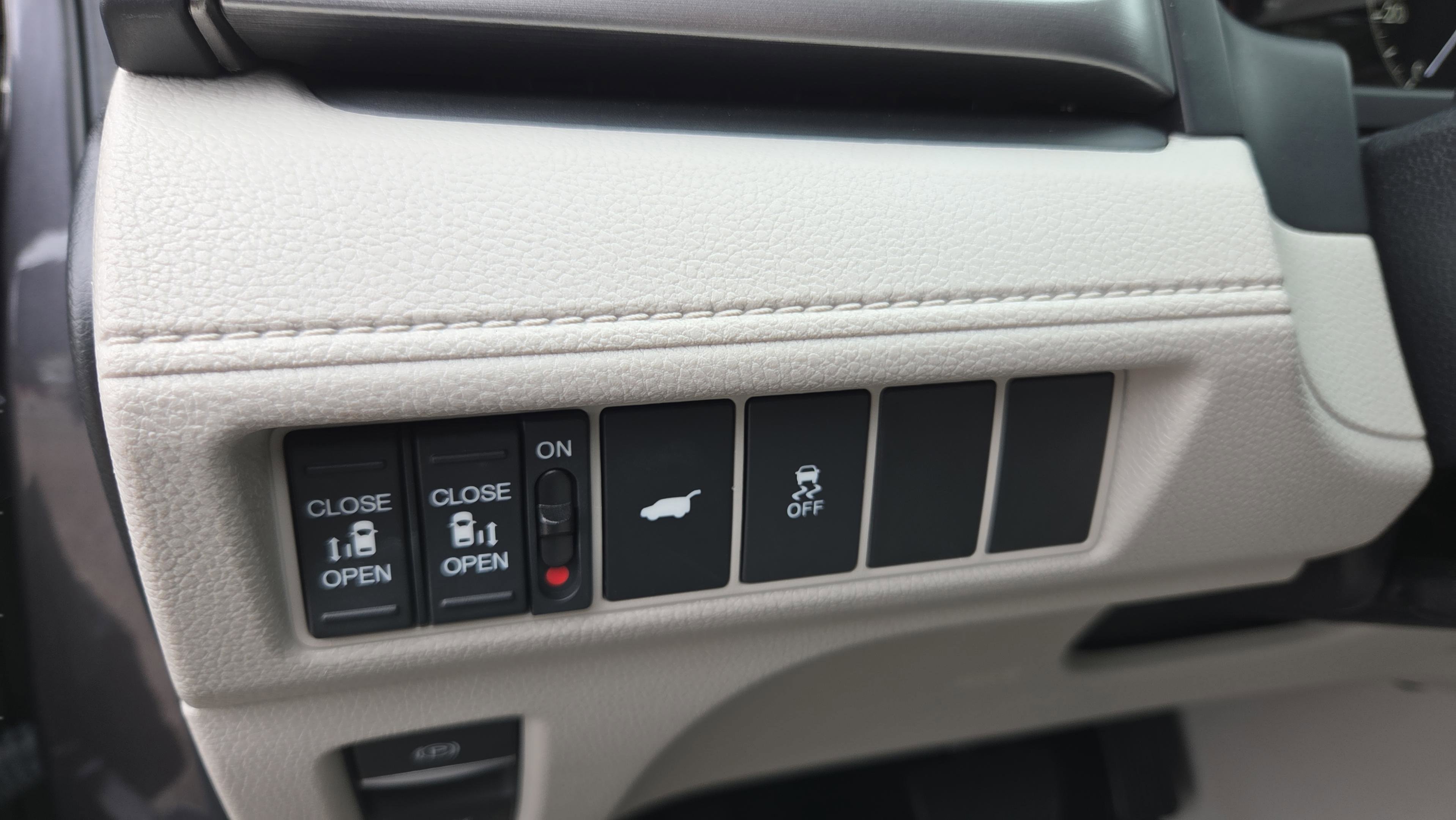 Used 2026 Honda Odyssey EX-L image 25