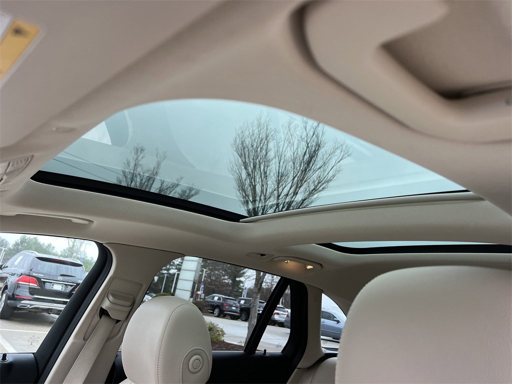 Used 2021 Mercedes-Benz GLC 300 image 28