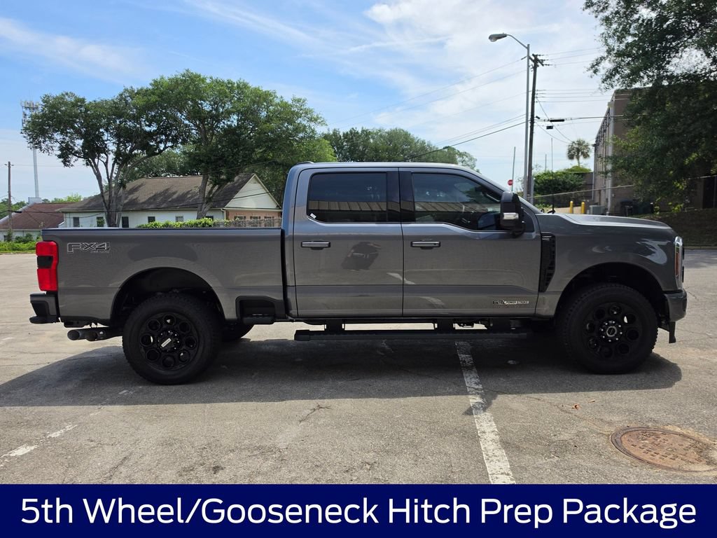 New 2026 Ford F250 Lariat w/ Black Appearance Package AWD/4WD image 5