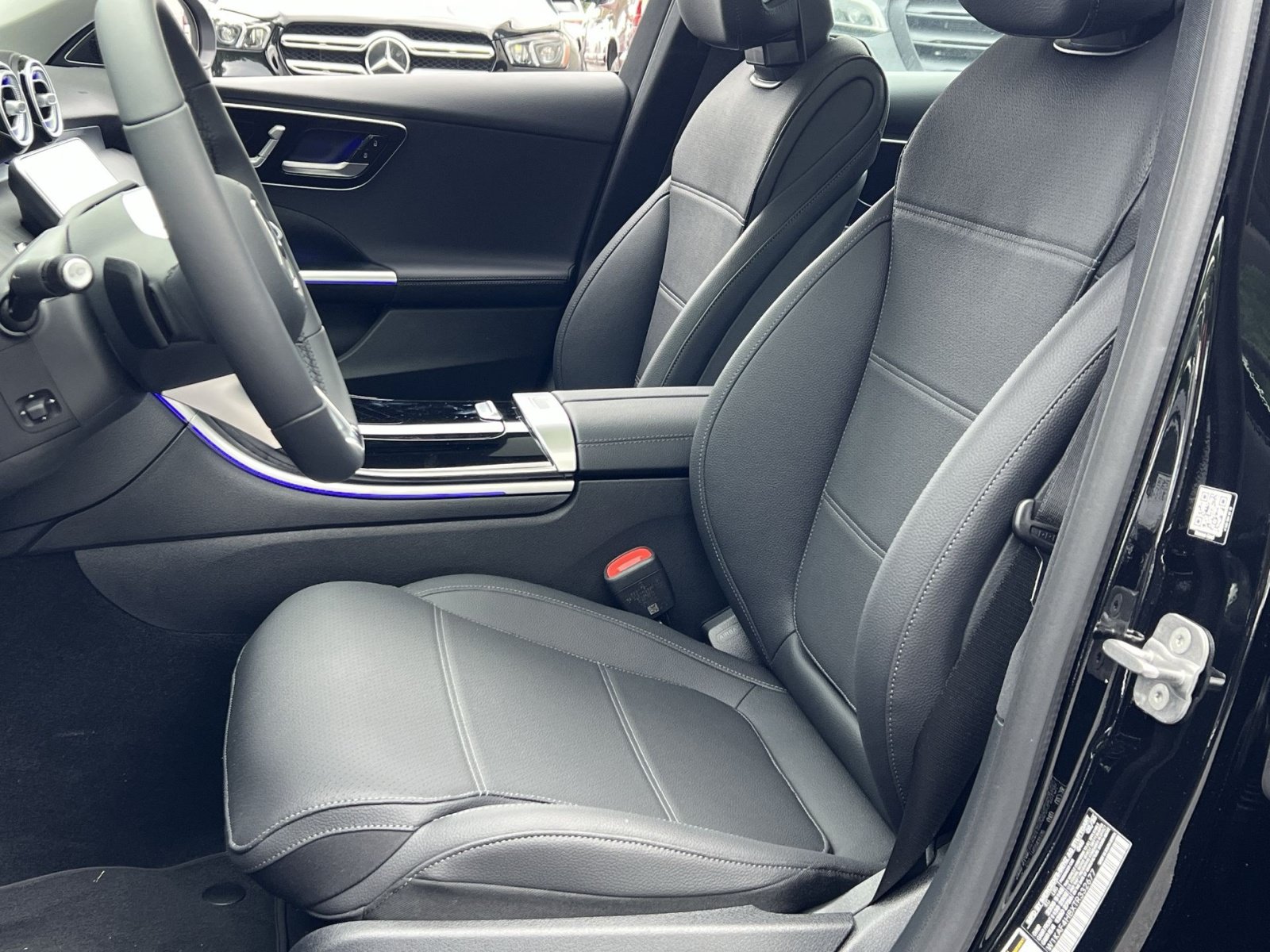 New 2026 Mercedes-Benz C 300 4MATIC Sedan image 18