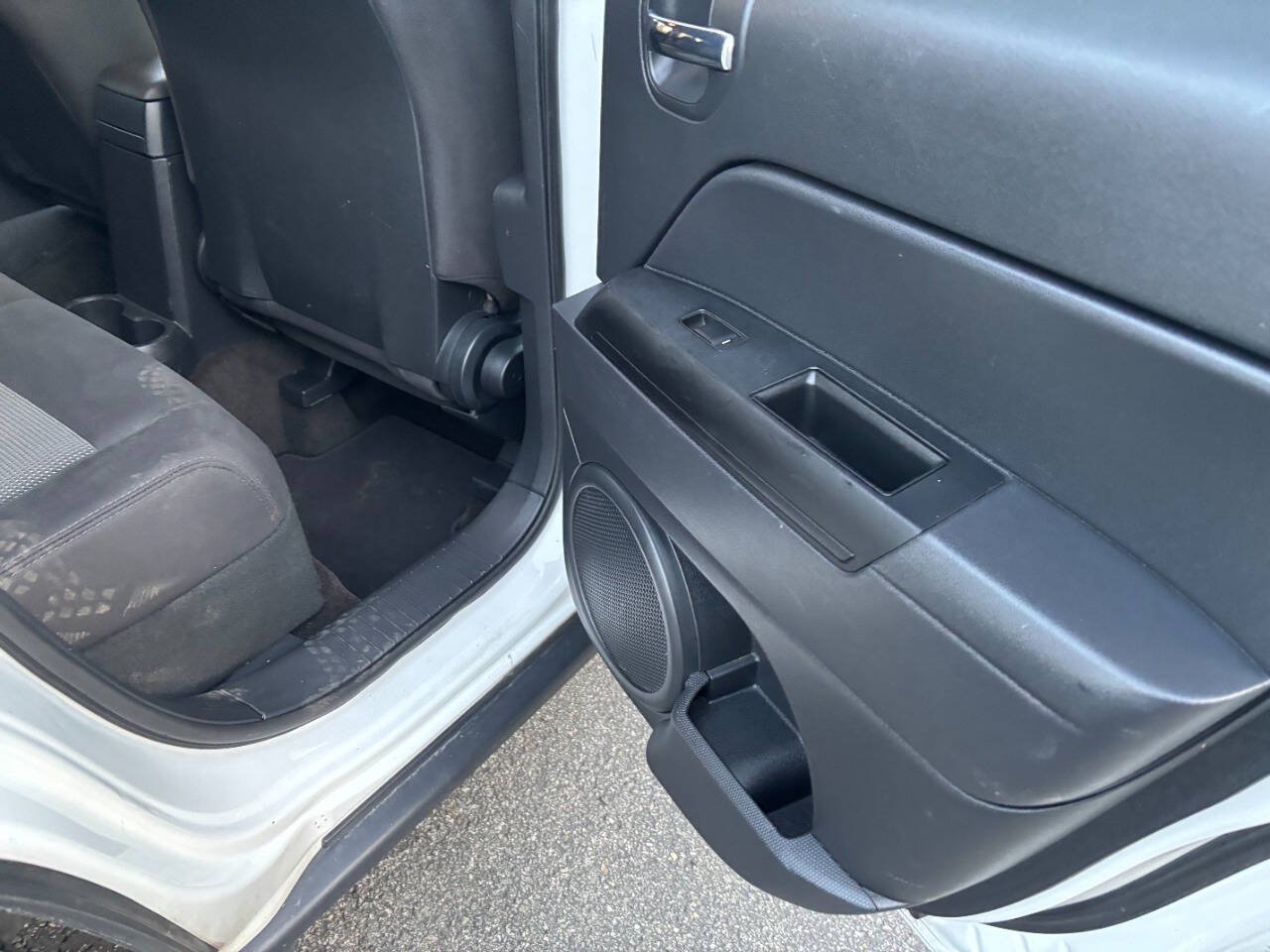 Used 2015 Jeep Patriot Sport w/ Power Value Group AWD/4WD image 22